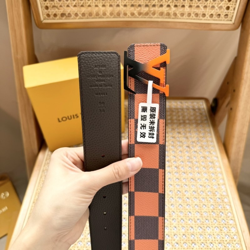 l0vis Vvtt0n belts